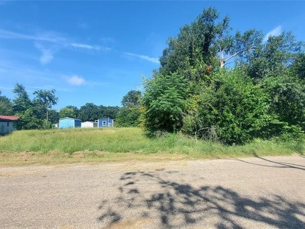 117 Osage Drive , Mabank, TX 75156