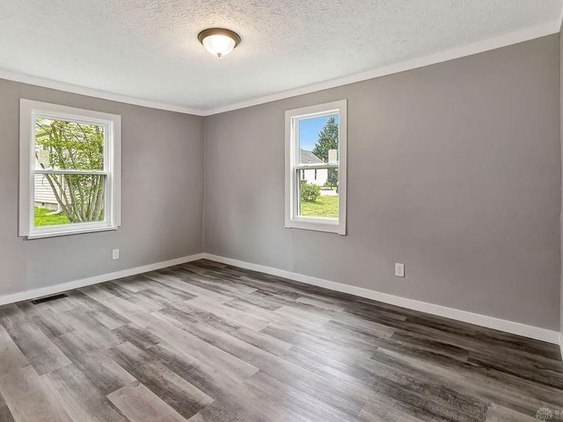 140 Clark Street, Bethel Township, OH 45106 Photo 4