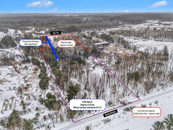 2655 W US-10, Ludington, MI 49431