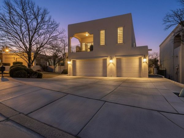 11436 Woodmar Lane NE, Albuquerque, NM 87111