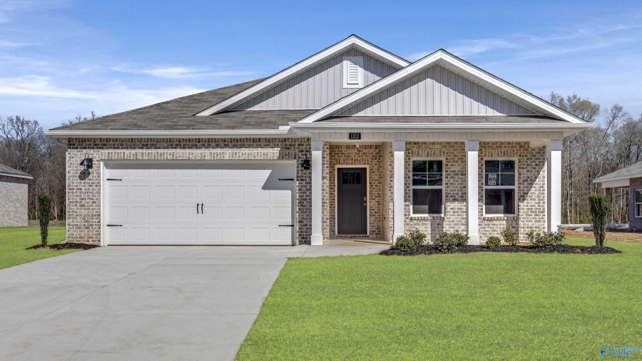 1313 Eidson Street, Athens, AL 35611 Main Photo