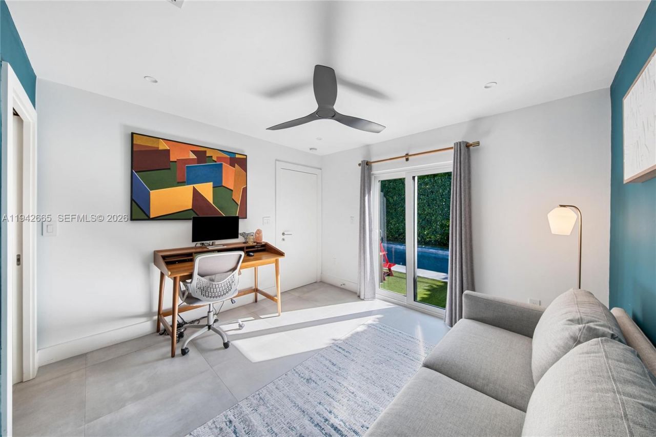 670 NE 58th St, Miami, FL 33137 Photo