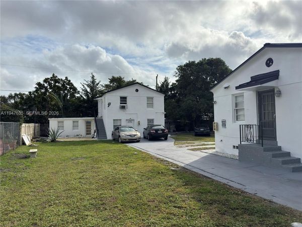 921 N 17th Ct, Unit 925, Hollywood, FL 33020