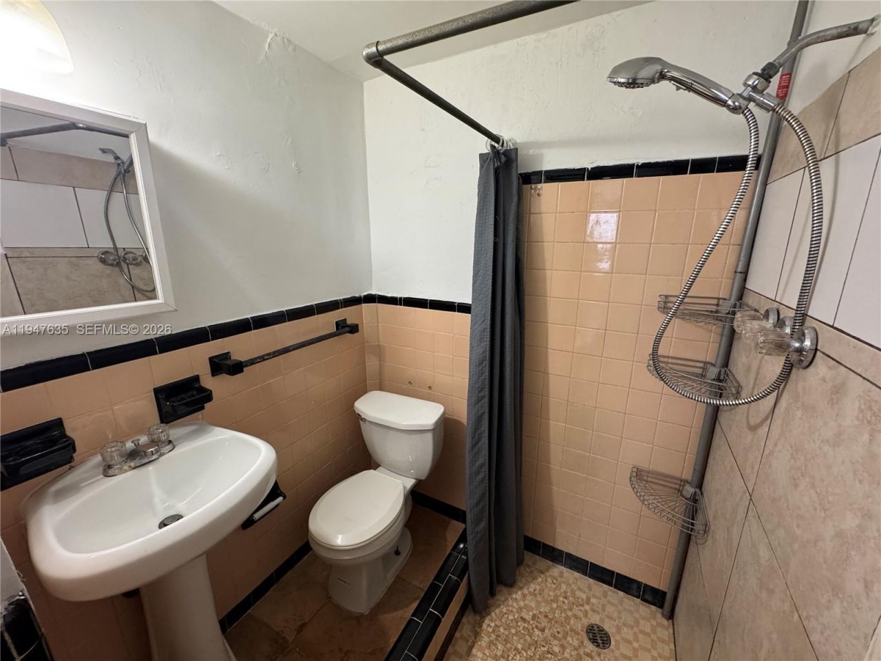 921 N 17th Ct, Unit 925, Hollywood, FL 33020 Photo