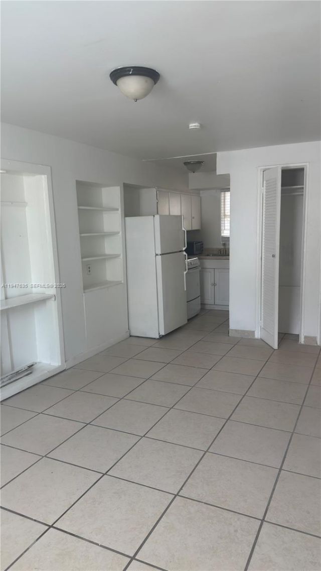 921 N 17th Ct, Unit 925, Hollywood, FL 33020 Photo