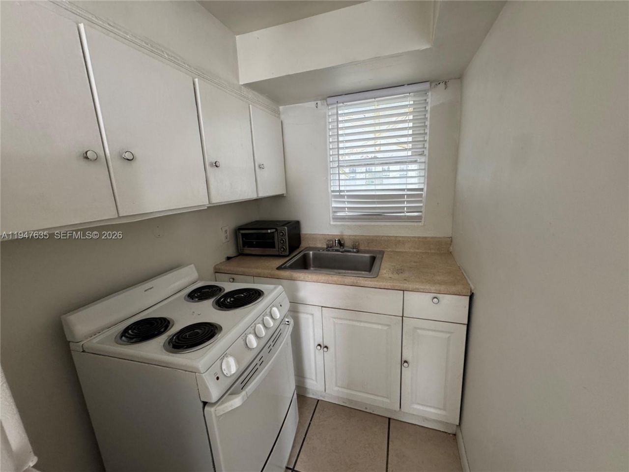921 N 17th Ct, Unit 925, Hollywood, FL 33020 Photo