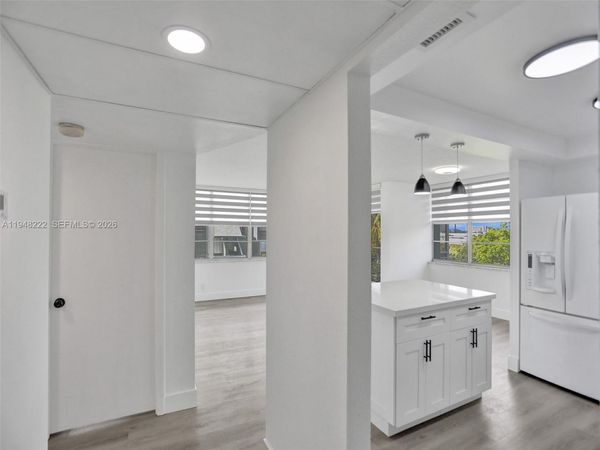 2771 Taft St, Unit 409, Hollywood, FL 33020