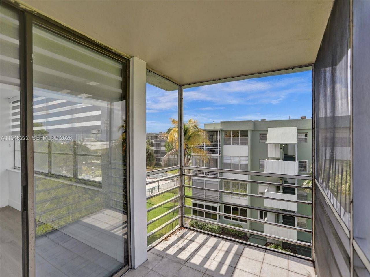 2771 Taft St, Unit 409, Hollywood, FL 33020 Photo