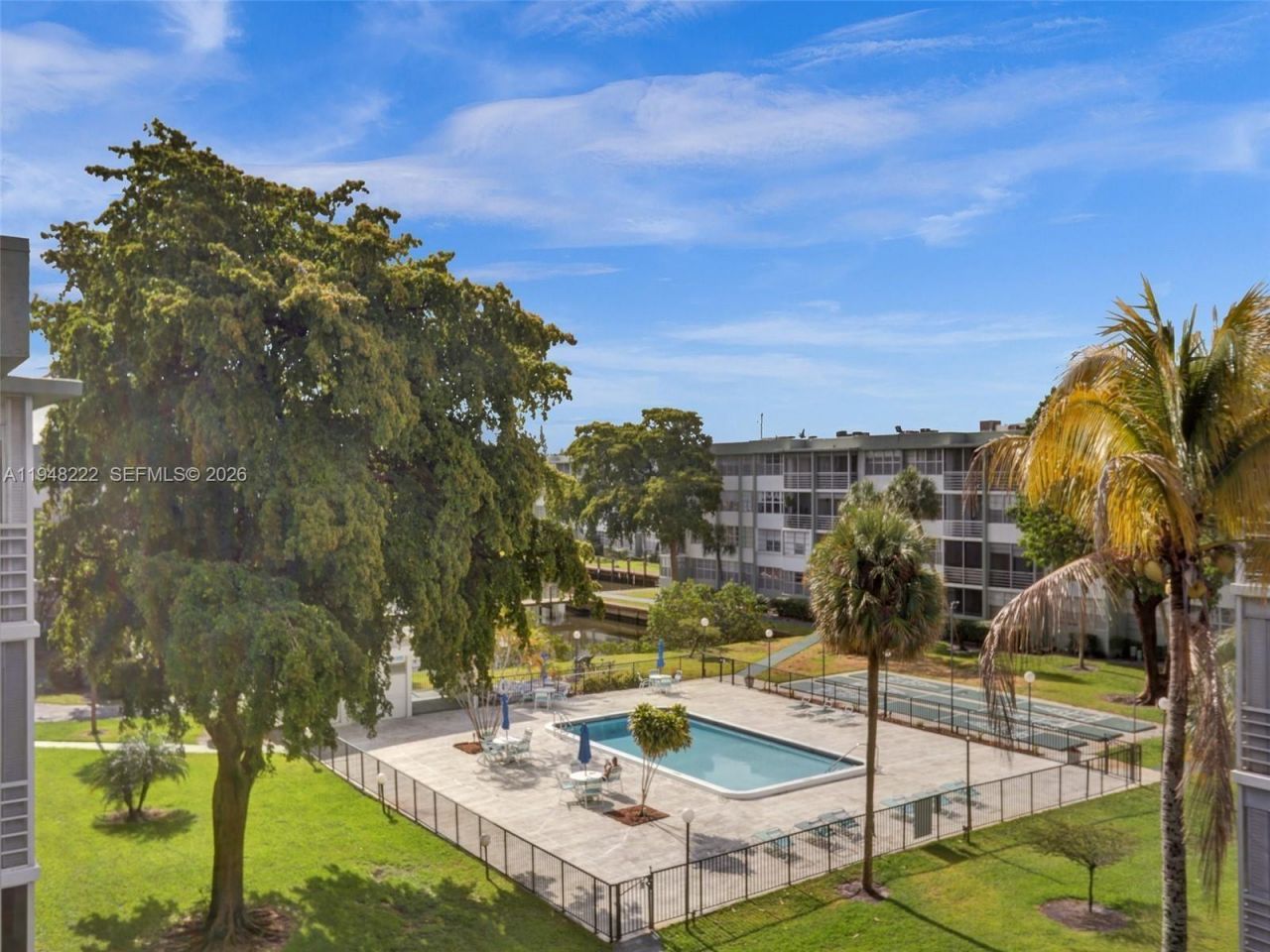 2771 Taft St, Unit 409, Hollywood, FL 33020 Photo