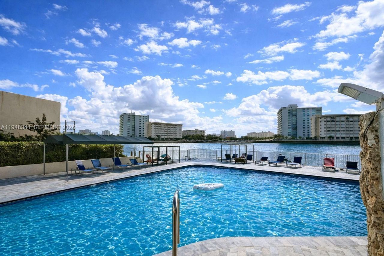 1849 S Ocean Dr, Unit 203, Hallandale Beach, FL 33009 Photo