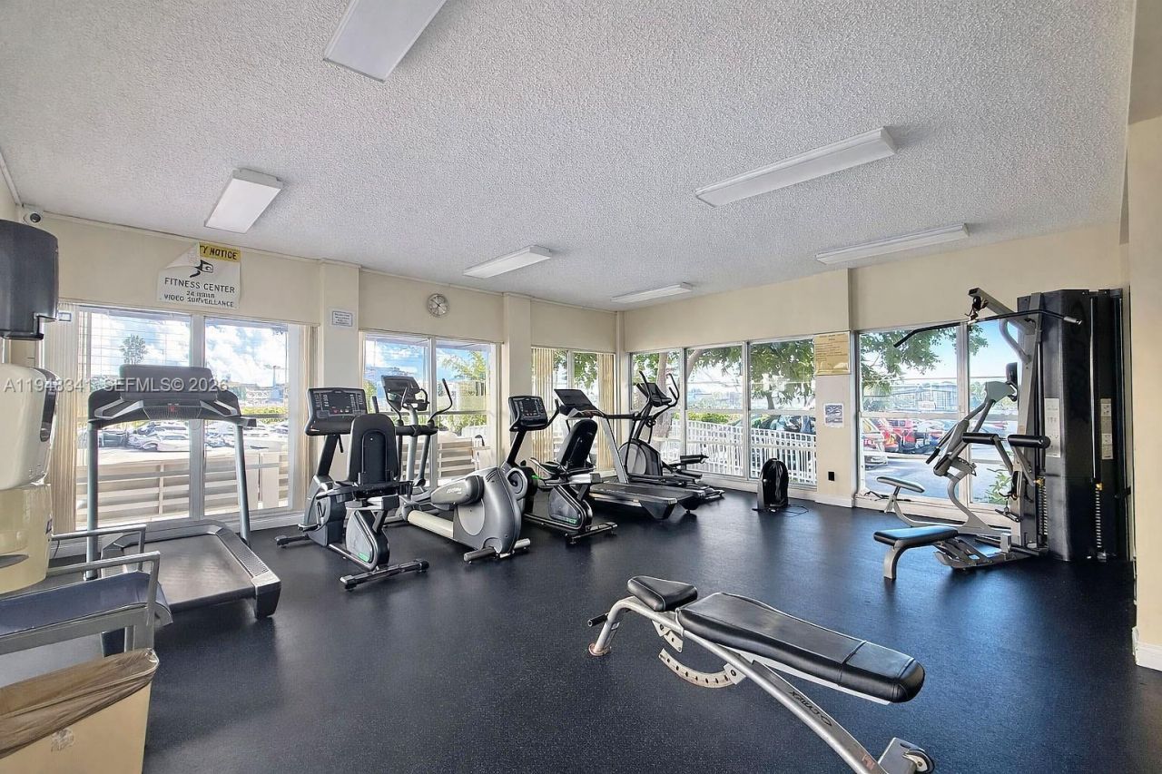 1849 S Ocean Dr, Unit 203, Hallandale Beach, FL 33009 Photo