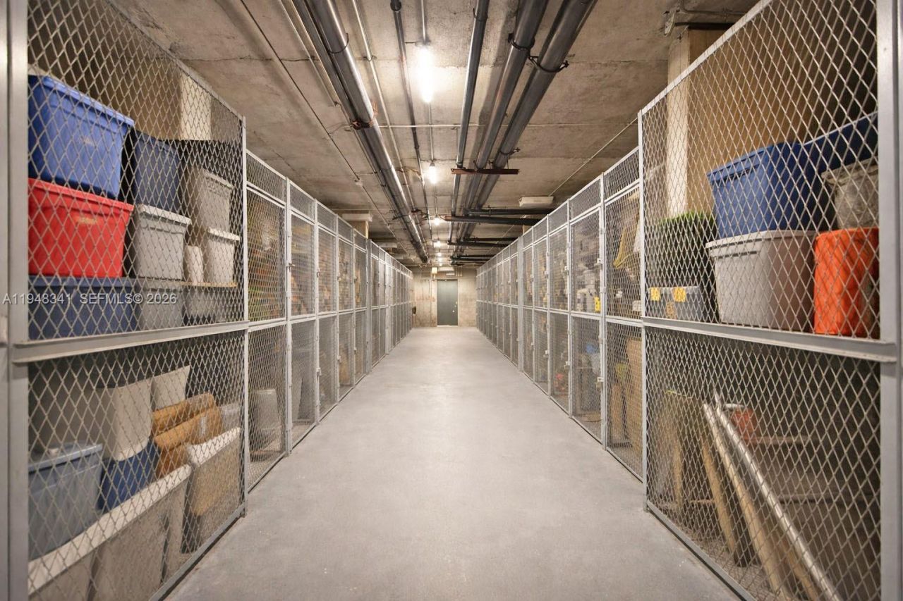 1849 S Ocean Dr, Unit 203, Hallandale Beach, FL 33009 Photo