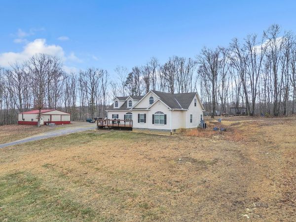 423 Briar Ridge Rd, Lindside, WV 24951