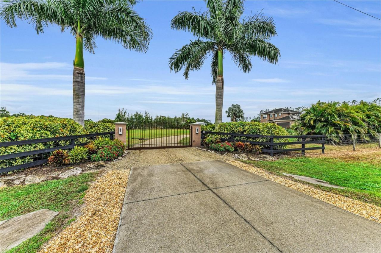 7605 257th Street E, Myakka City, FL 34251 Photo