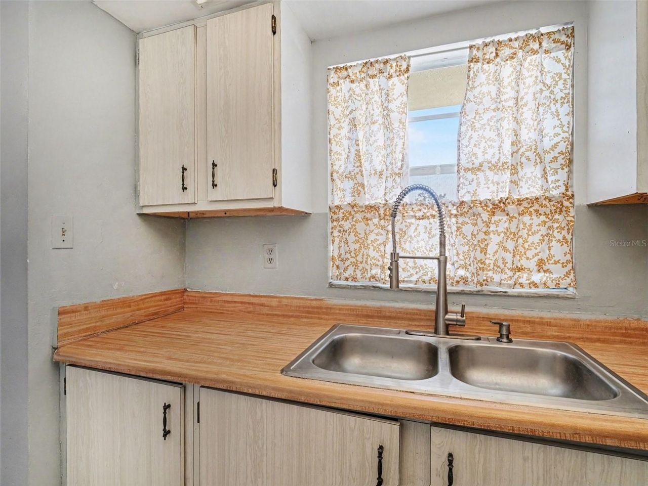 4516 3rd Street Circle W, Unit 333, Bradenton, FL 34207 Photo