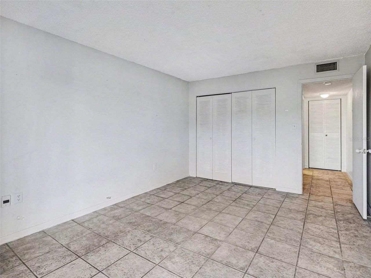 4516 3rd Street Circle W, Unit 333, Bradenton, FL 34207 Photo