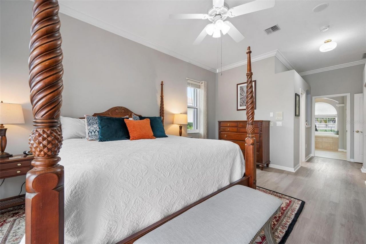 715 Thistlelake Drive, Venice, FL 34293 Photo