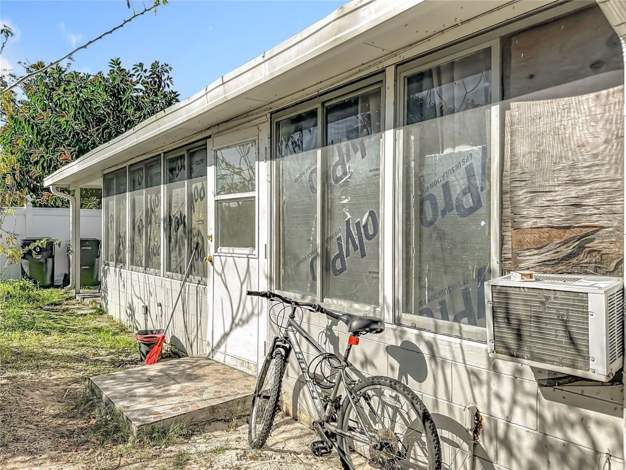 4314 Derbyshire Lane, Orlando, FL 32812 Photo