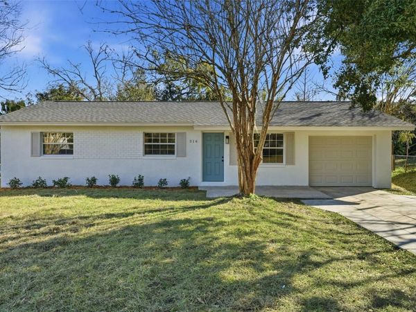 516 S PARK AVENUE, ORANGE CITY, FL 32763