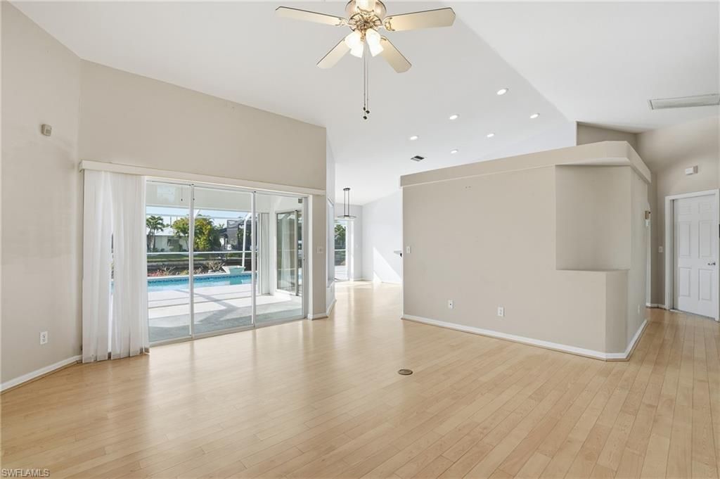 2920 SW 39th Ter, Cape Coral, FL 33914 Photo