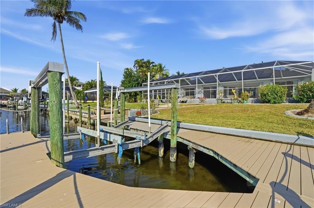 2920 SW 39th Ter, Cape Coral, FL 33914 Photo