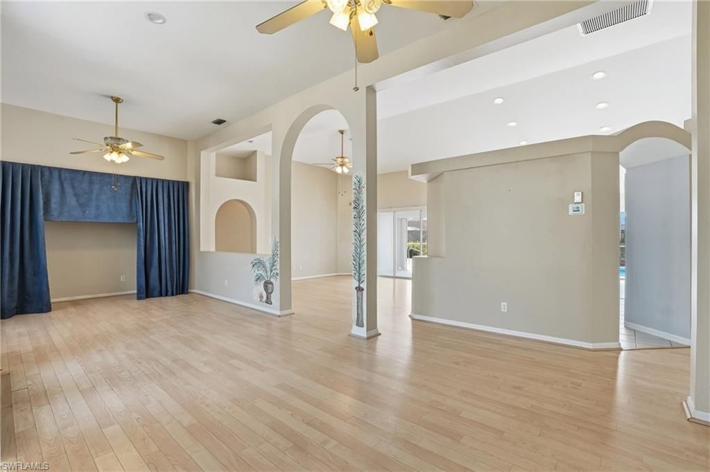 2920 SW 39th Ter, Cape Coral, FL 33914 Photo