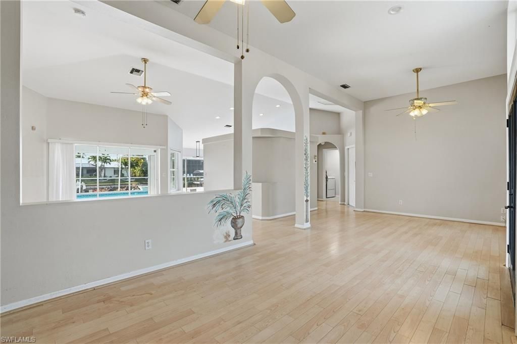 2920 SW 39th Ter, Cape Coral, FL 33914 Photo