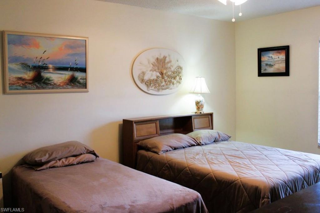 5409 Peppertree Dr, Unit 7, Fort Myers, FL 33908 Photo