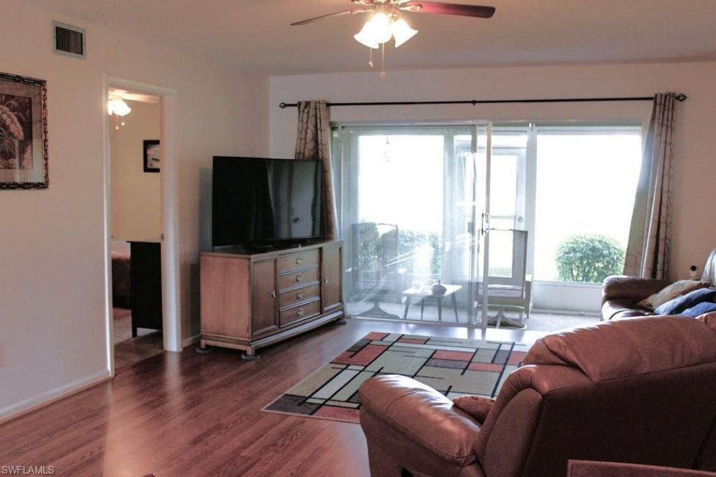 5409 Peppertree Dr, Unit 7, Fort Myers, FL 33908 Photo