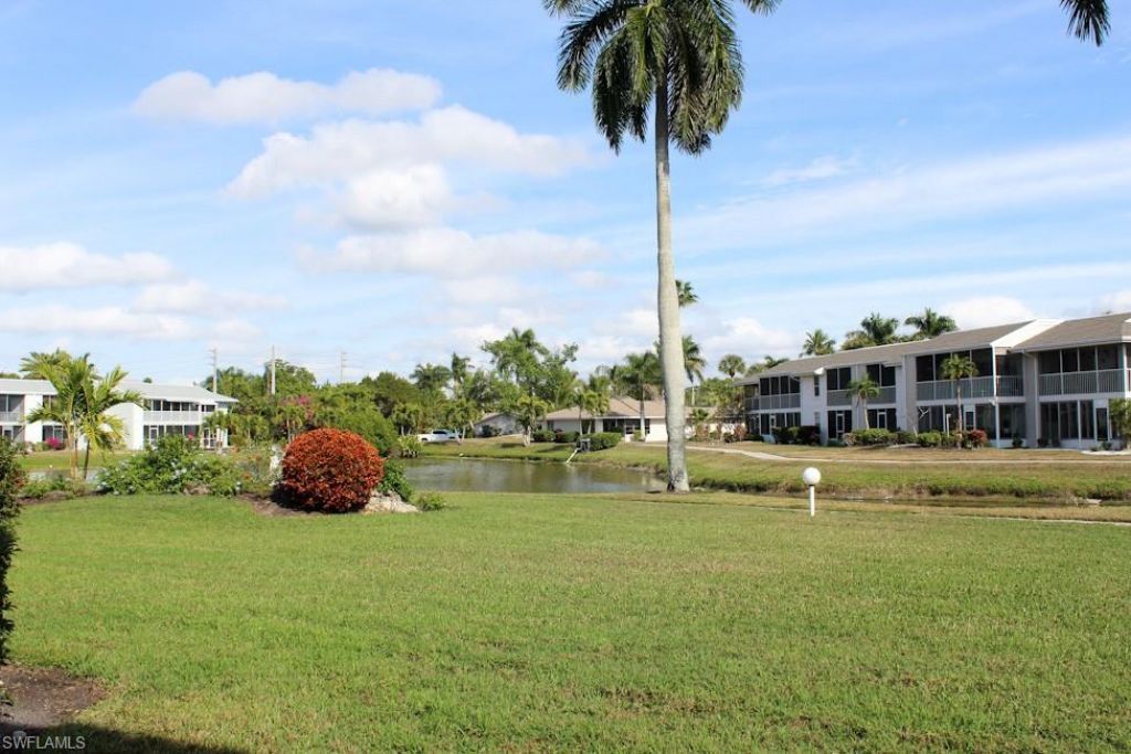5409 Peppertree Dr, Unit 7, Fort Myers, FL 33908 Photo