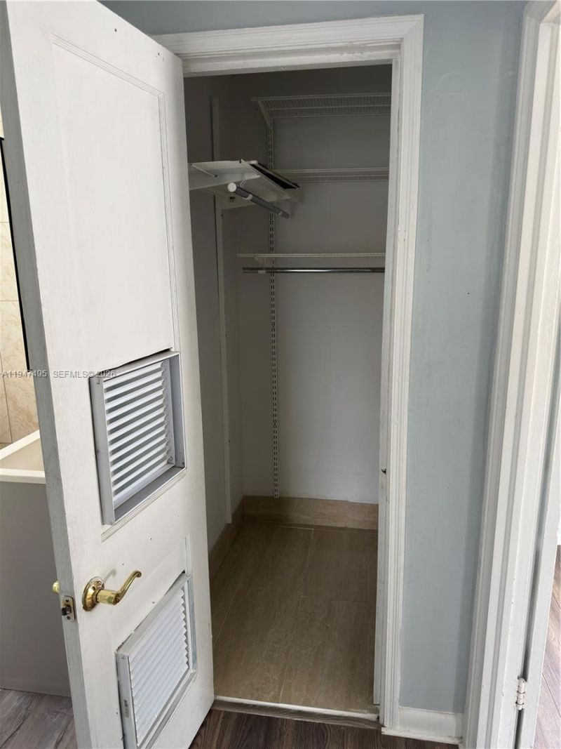 921 N 17th Ct, Unit 931, Hollywood, FL 33020 Photo