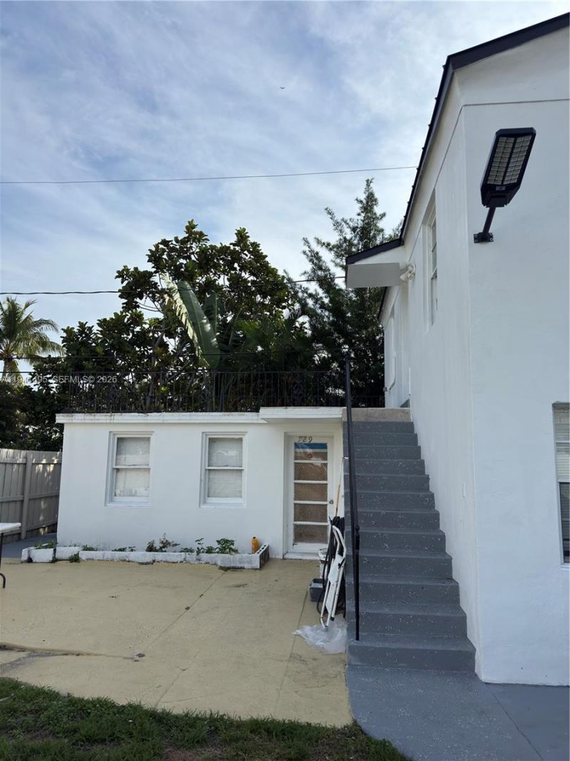 921 N 17th Ct, Unit 931, Hollywood, FL 33020 Photo