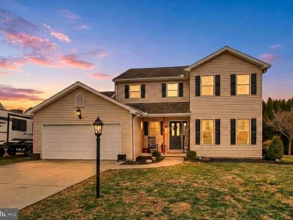 13 FIELDCREST DRIVE, LITTLESTOWN, PA 17340