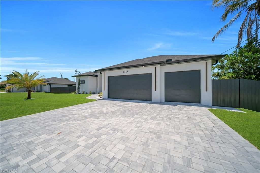 1114 SW 8th Pl, Cape Coral, FL 33991 Photo