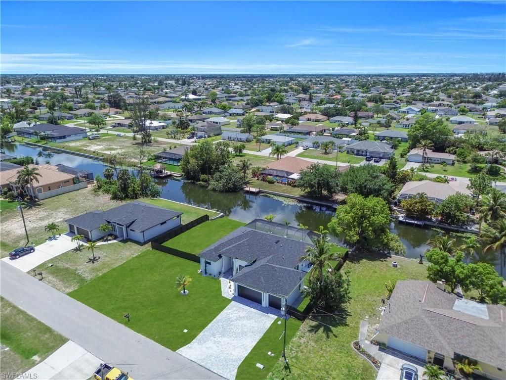 1114 SW 8th Pl, Cape Coral, FL 33991 Photo