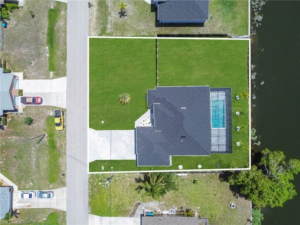 1114 SW 8th Pl, Cape Coral, FL 33991 Photo