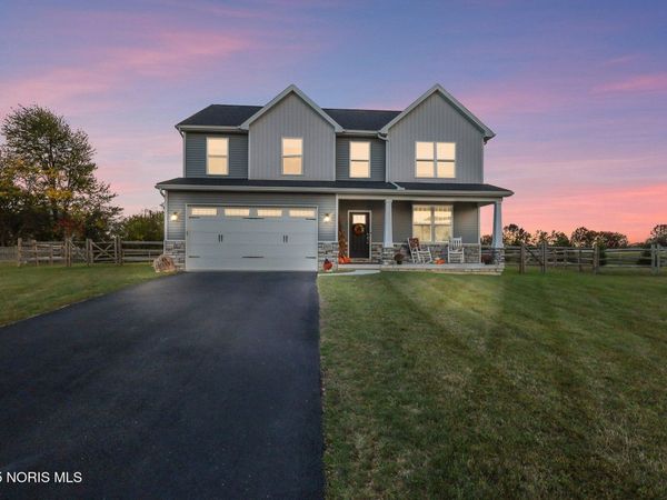 11037 Bay Trace Drive, Perrysburg, OH 43551
