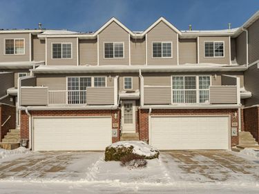 667 Shardlow Place NE, Byron, MN 55920