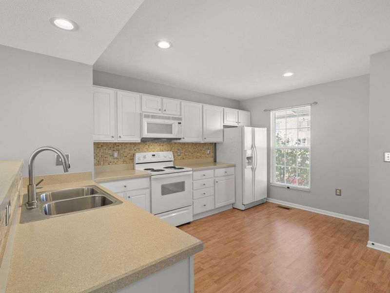 5589 Bow Falls Boulevard, Unit 19, Dublin, OH 43016 Photo 13