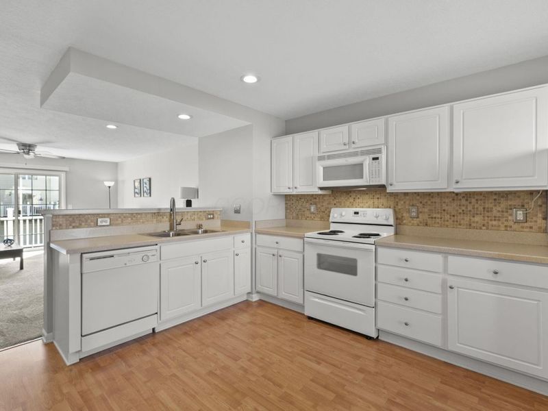 5589 Bow Falls Boulevard, Unit 19, Dublin, OH 43016 Photo 16