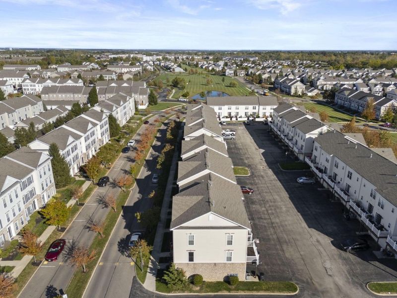 5589 Bow Falls Boulevard, Unit 19, Dublin, OH 43016 Photo 3