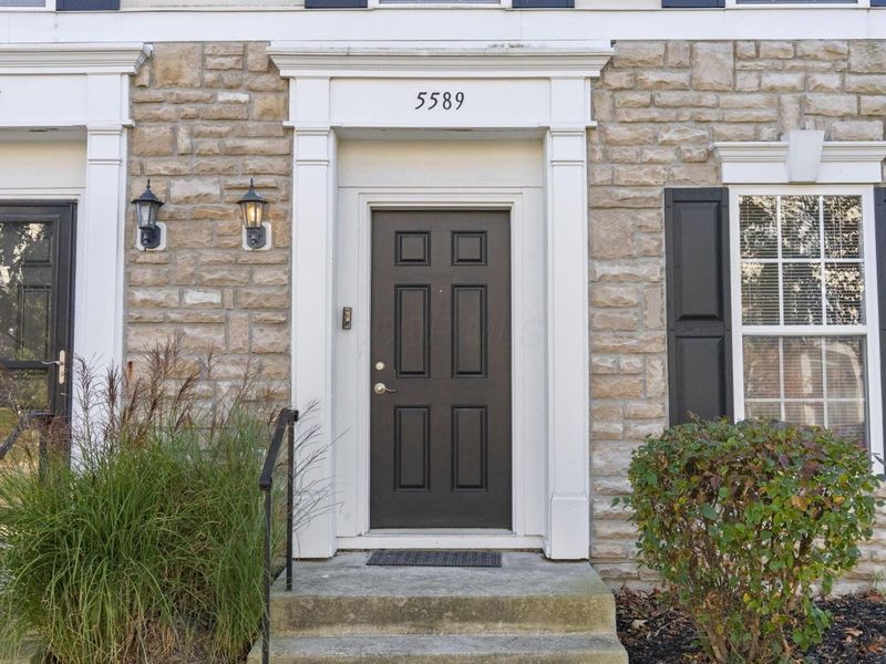 5589 Bow Falls Boulevard, Unit 19, Dublin, OH 43016 Photo 4