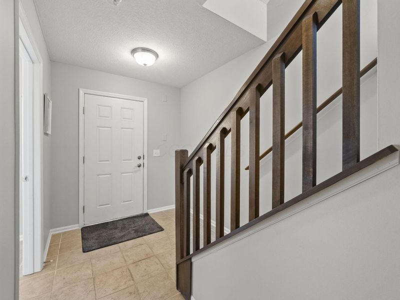 5589 Bow Falls Boulevard, Unit 19, Dublin, OH 43016 Photo 8