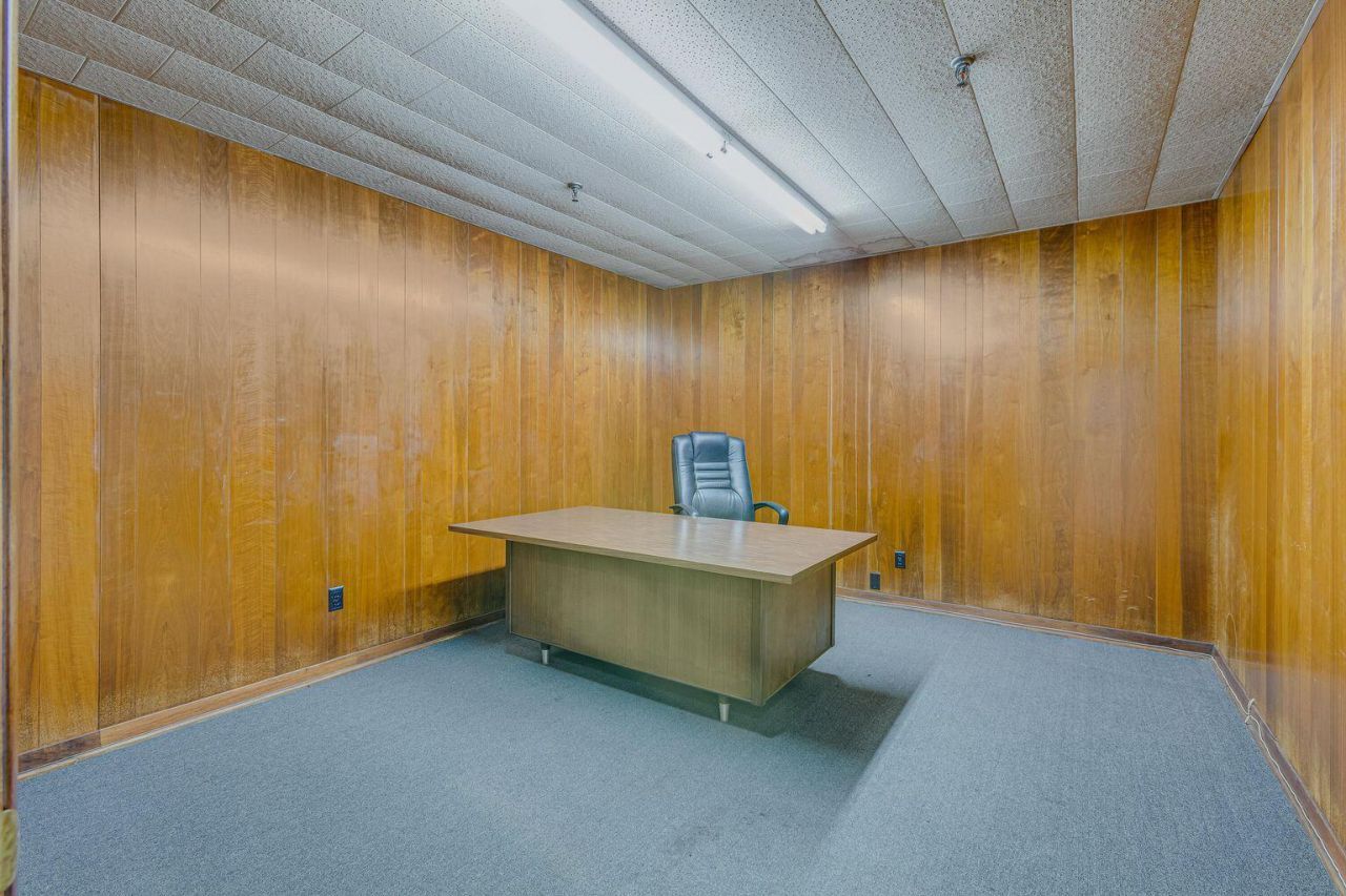 1000 Gilway Avenue  Photo 15