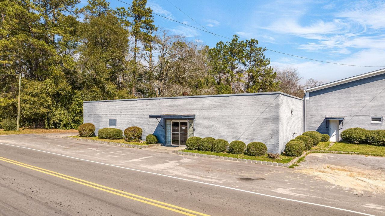 1000 Gilway Avenue  Photo 7