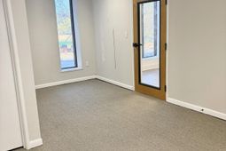 409 Coleman Boulevard photo 4