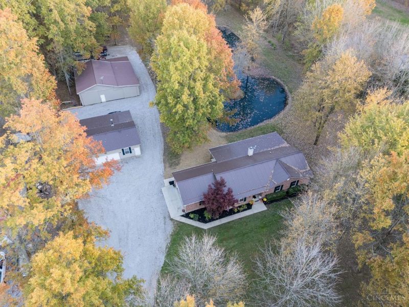 16086 Colonial Drive, Sterling Twp, OH 45176 Photo 4