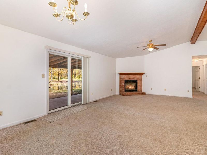 16086 Colonial Drive, Sterling Twp, OH 45176 Photo 7