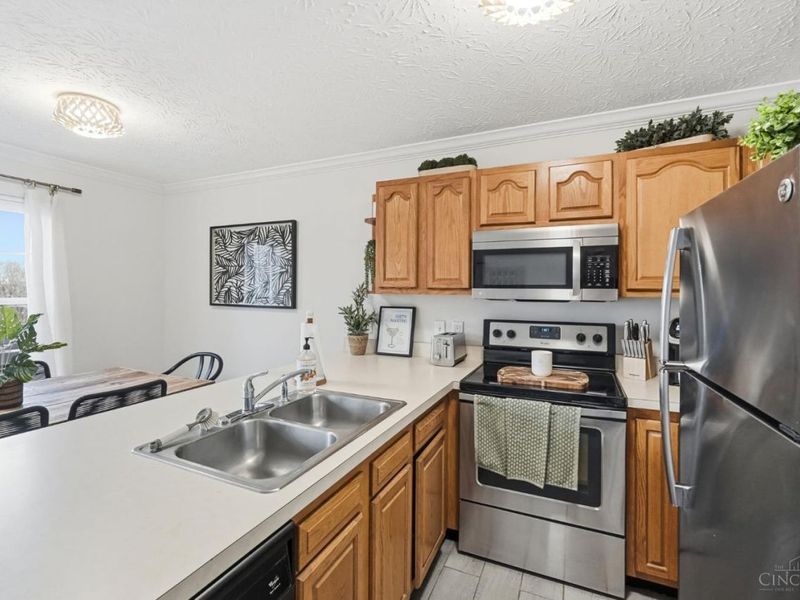 2521 Ravine Street, Cincinnati, OH 45219 Photo 9