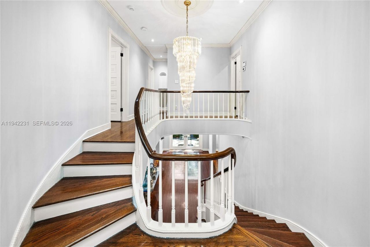 3916 Granada Blvd, Coral Gables, FL 33134 Photo